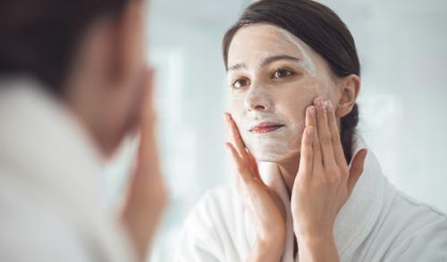 آموزش قدم به قدم پاکسازی صورت
